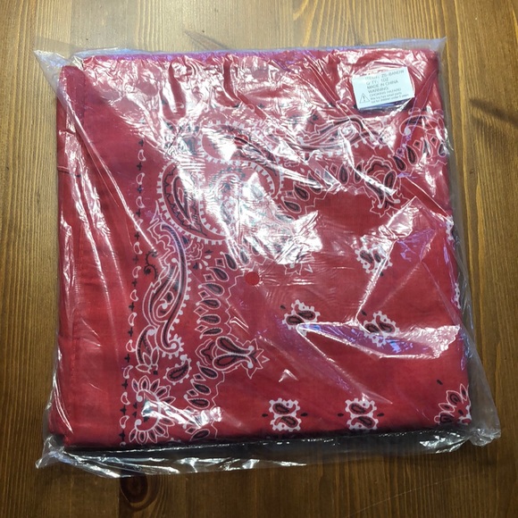 Accessories - 12 bandana bundle!